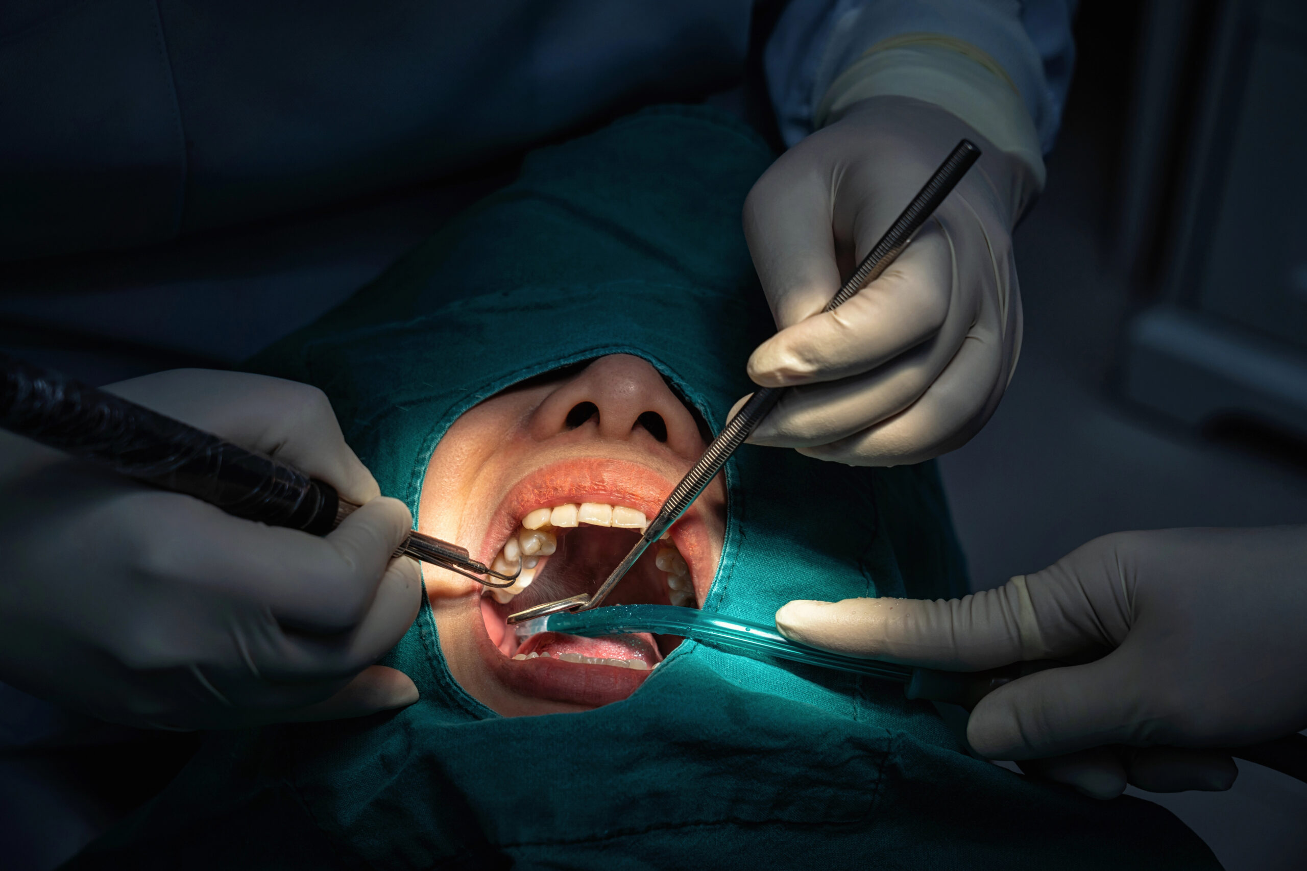 General Dentist Without Insurance: How to Get the Care You Need